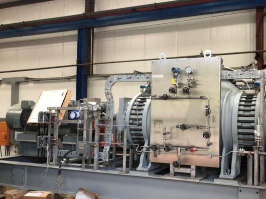 Custom Packages - using a rotary-lobe compressor